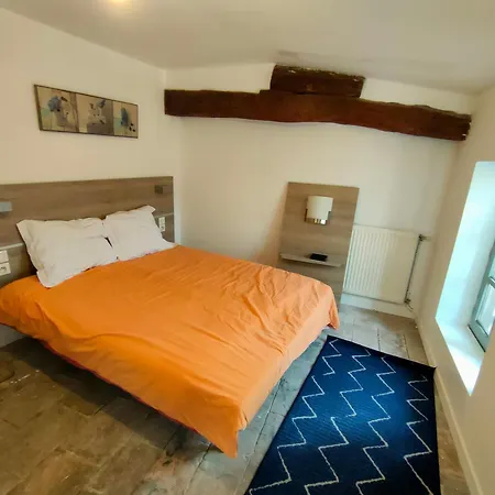 L'escale De Compostelle, Centre A 5 Minutes Du Canal