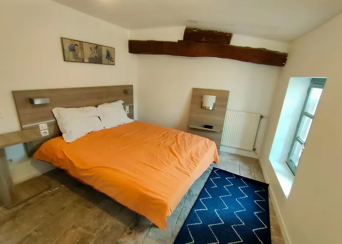 L'escale De Compostelle, Centre A 5 Minutes Du Canal